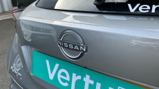 Nissan Juke 1.0 DiG-T 114 N-Connecta 5dr DCT Petrol Hatchback